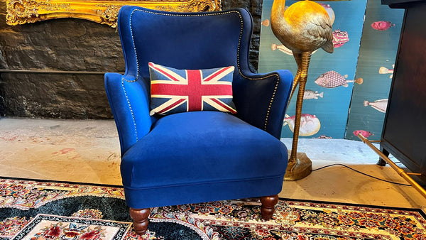 Elsworth Armchair Royal Blue Velvet (75 x 84 x 85cm)