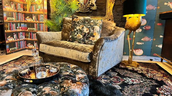 Lamour Loveseat Sofa Eternity Moonstone Velvet (131 x 99 x 84cm)