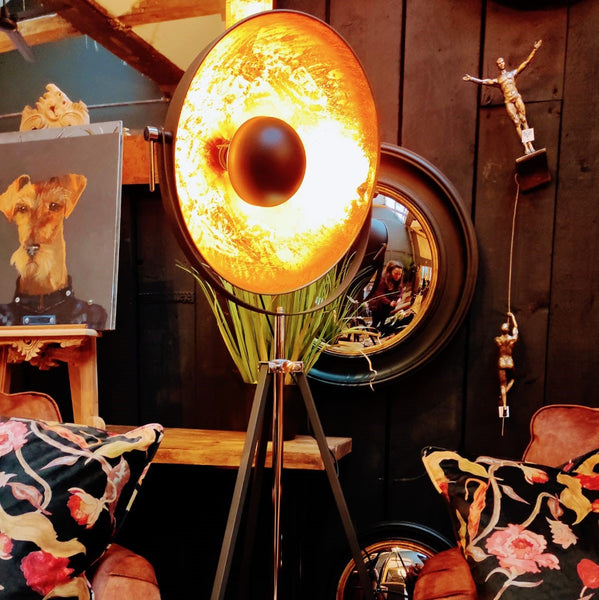 Floor Lamp Sun on Tripod (65 x 65 x 160cm)